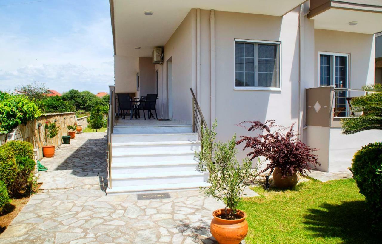 Amalias Place Mytikas  Extérieur photo
